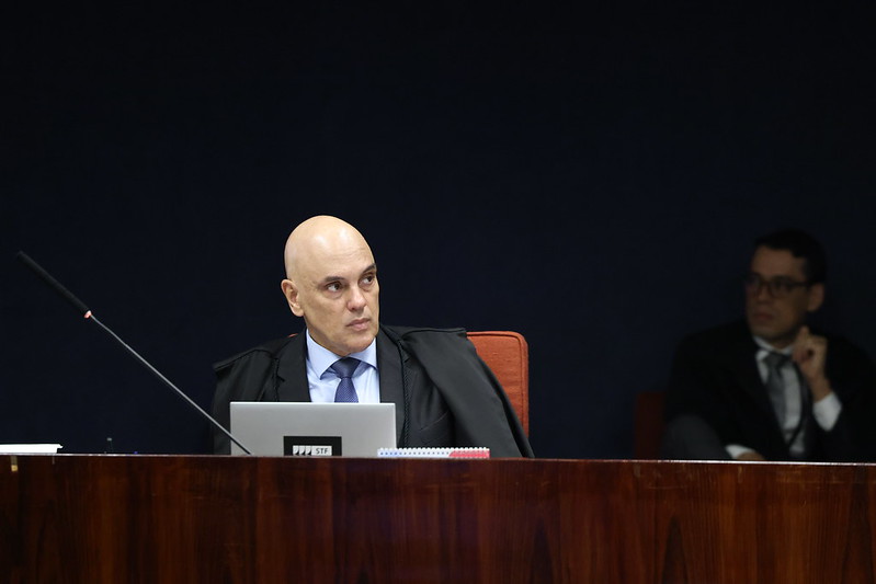 Ministro Alexandre de Moraes durante sessão do Supremo Tribunal Federal.