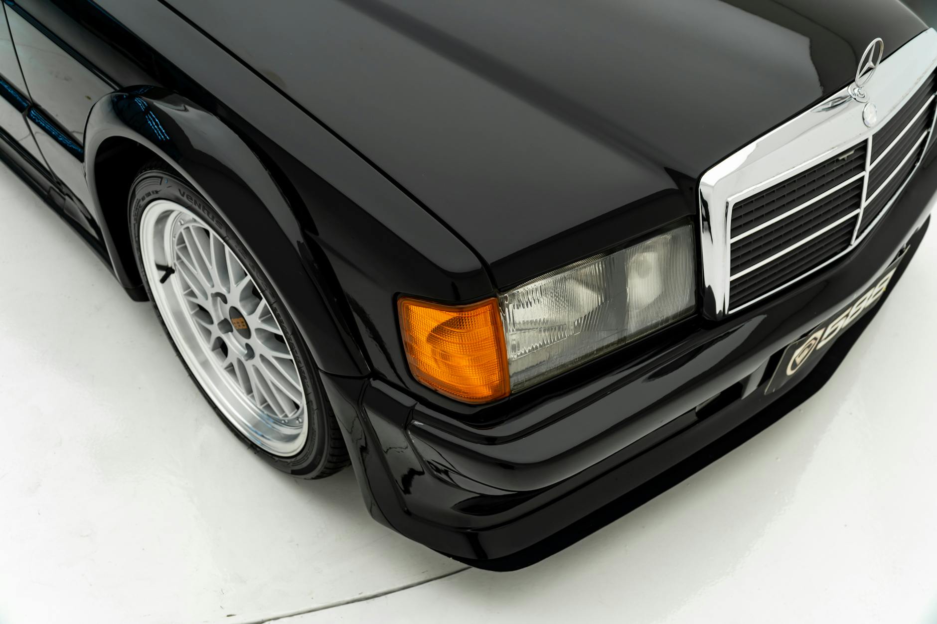 Close-up of a classic Mercedes Benz detailed shot in Brasil, showcasing design elegance.